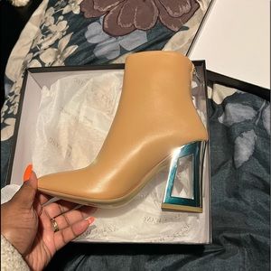 AZALEA WANG I KNOW YOU HEARD ABOUT ME BLOCK HEEL BOOTIE IN TAUPE SIZE 7
